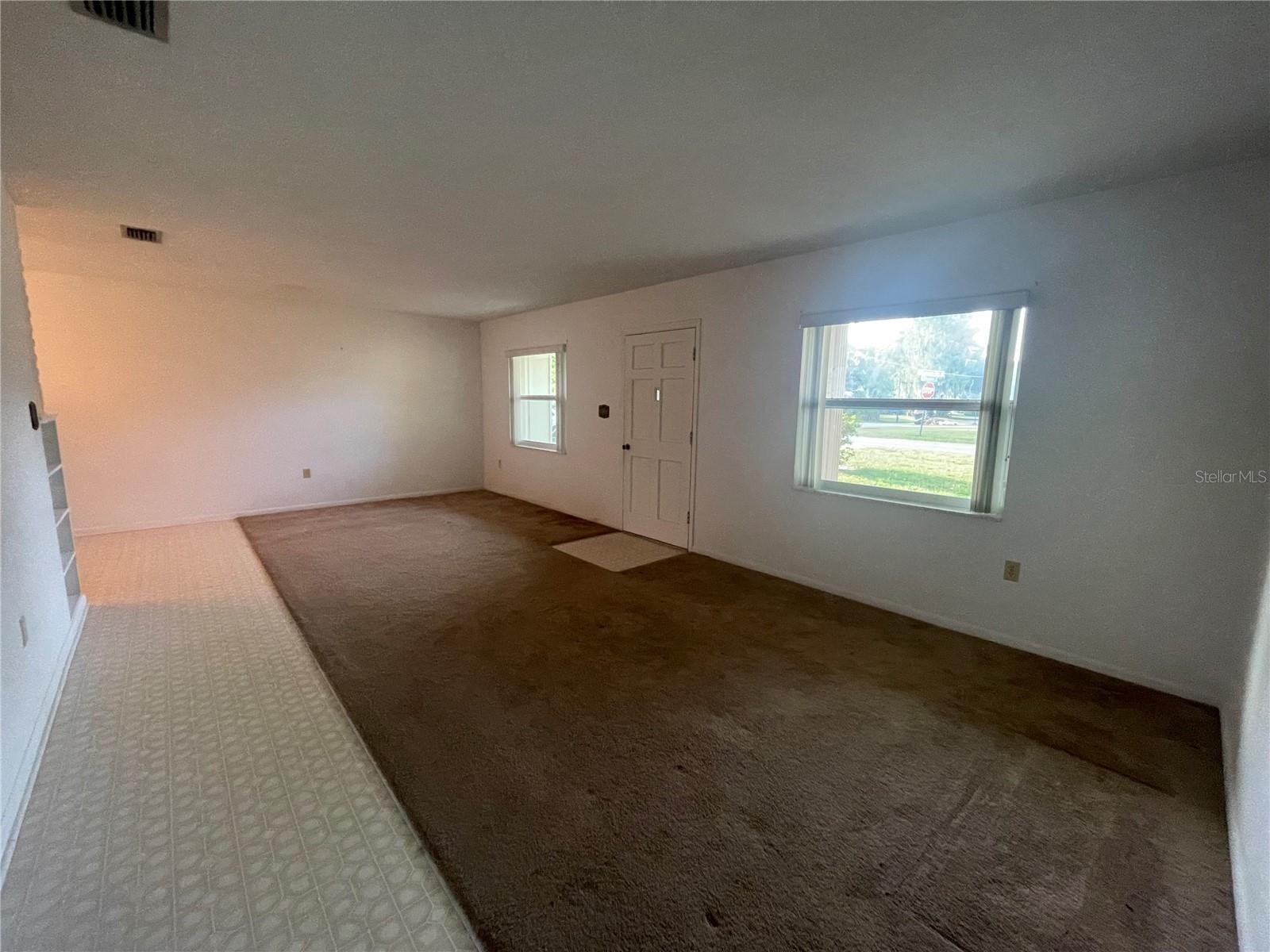 23 Lonesome Pine Trl Property Photo 4