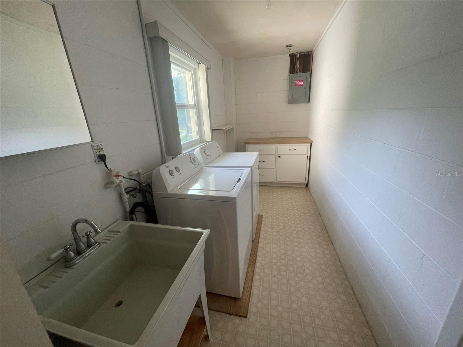 23 Lonesome Pine Trl Property Photo 20