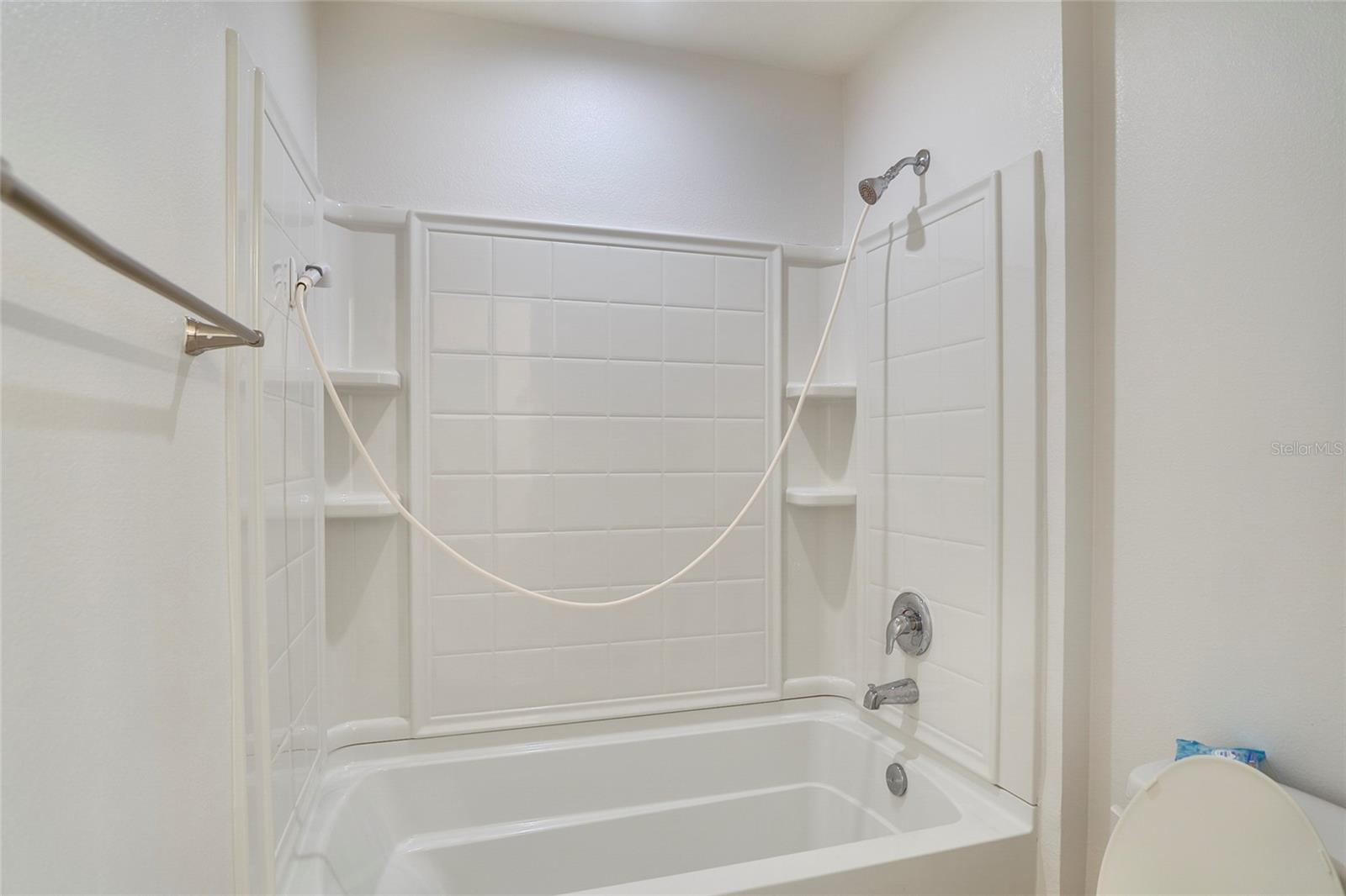 3936 Fescue St Property Photo 16