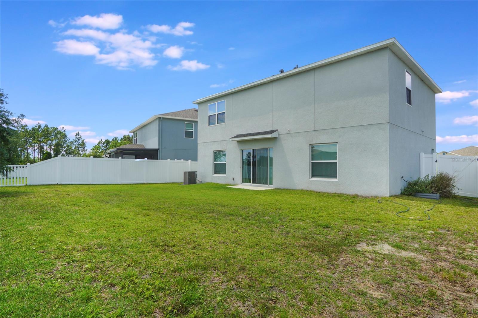 3936 Fescue St Property Photo 29