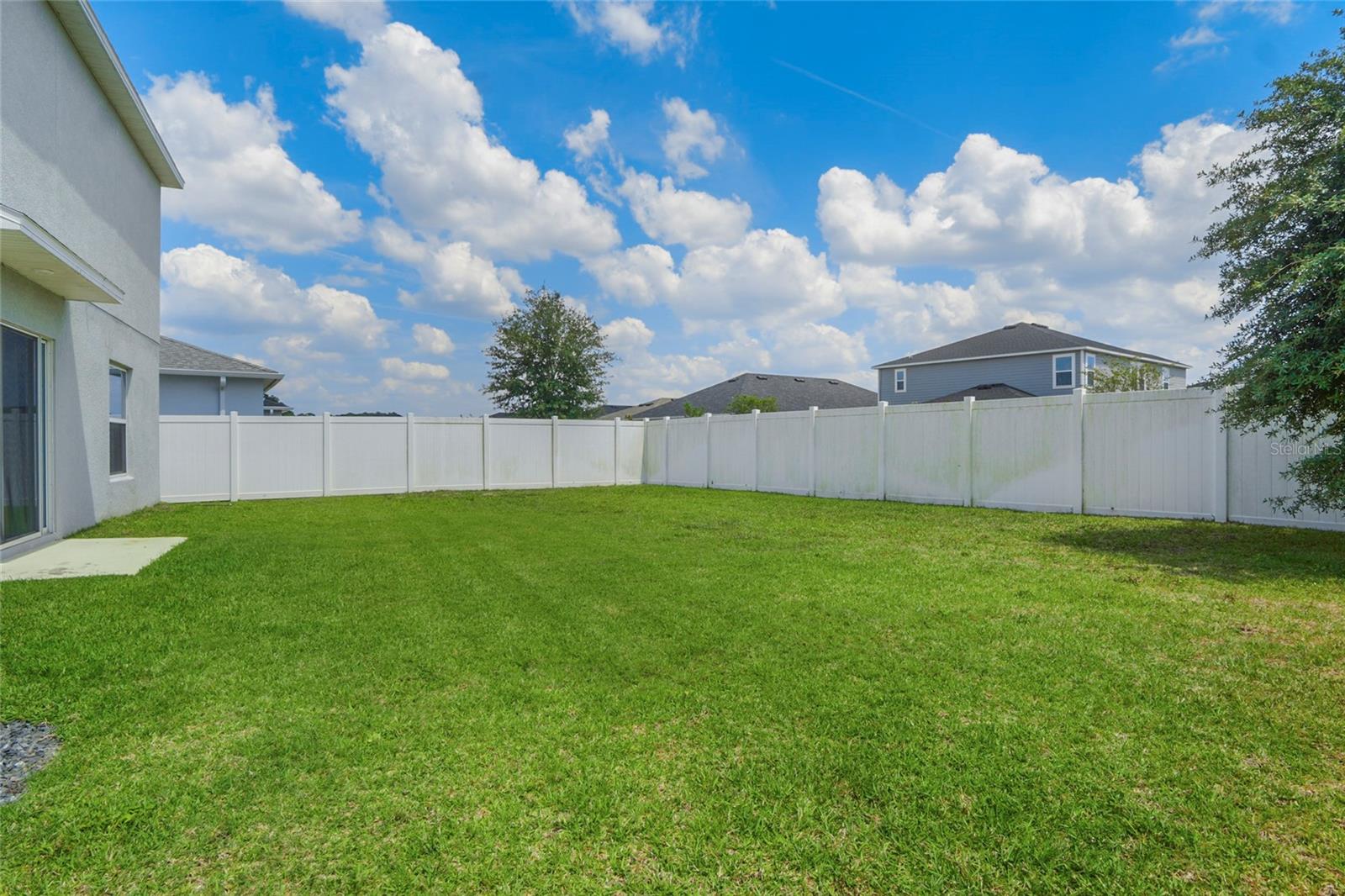 3936 Fescue St Property Photo 31
