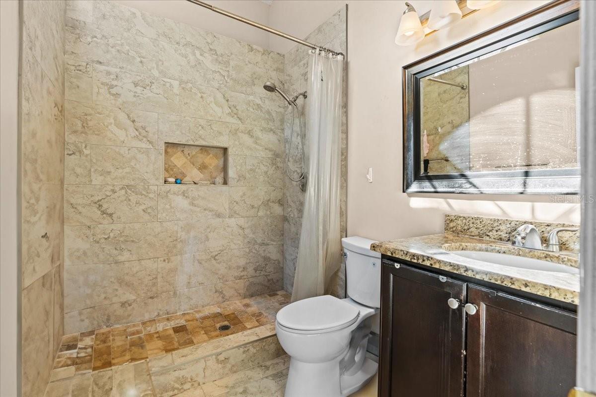5990 Braemar Pl #106 Property Photo 15