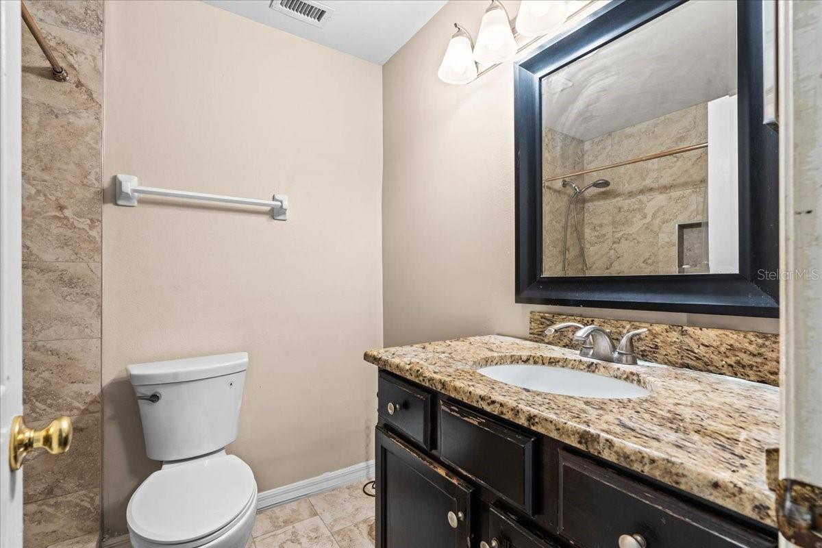 5990 Braemar Pl #106 Property Photo 18