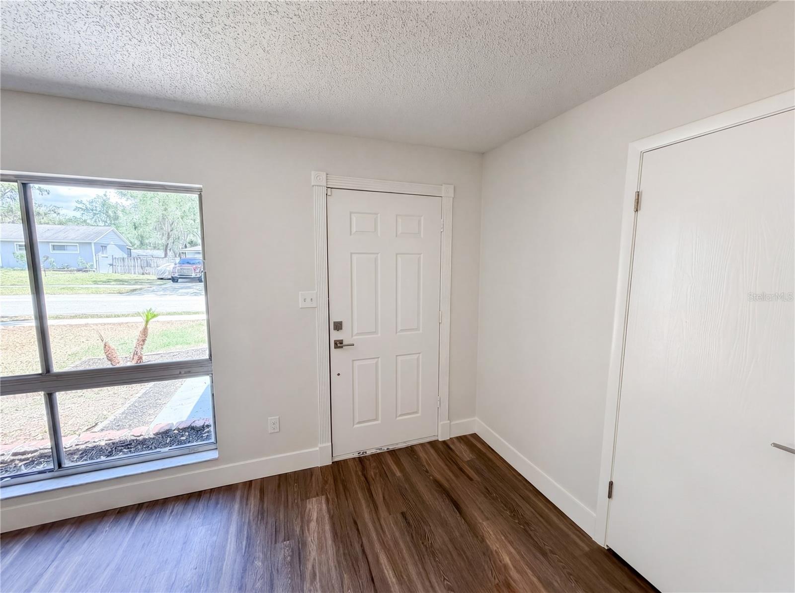 2768 Galatian Pl Property Photo 6