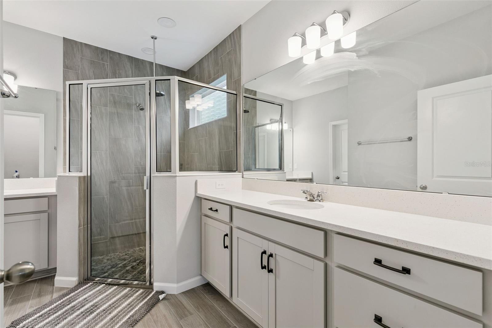 4465 Davos Dr Property Photo 26
