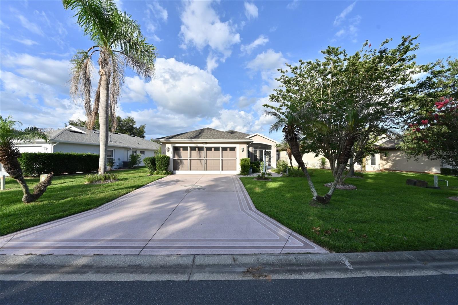 27326 Orchid Glade St Property Photo 2