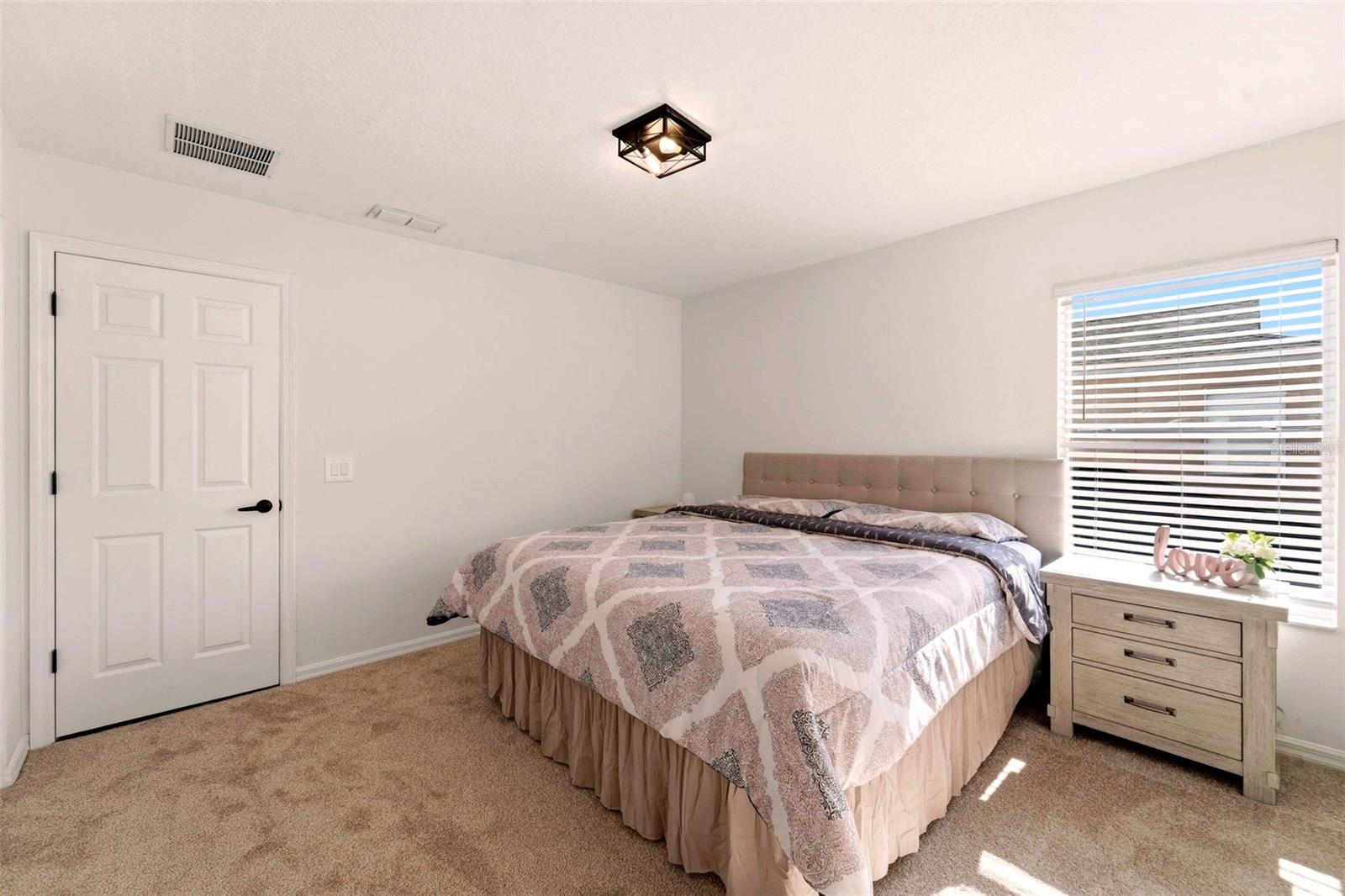 10143 Malpas Pt Property Photo 33