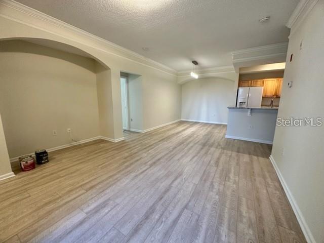 O6405585 Property Photo 4