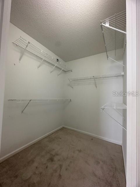 O6405585 Property Photo 12
