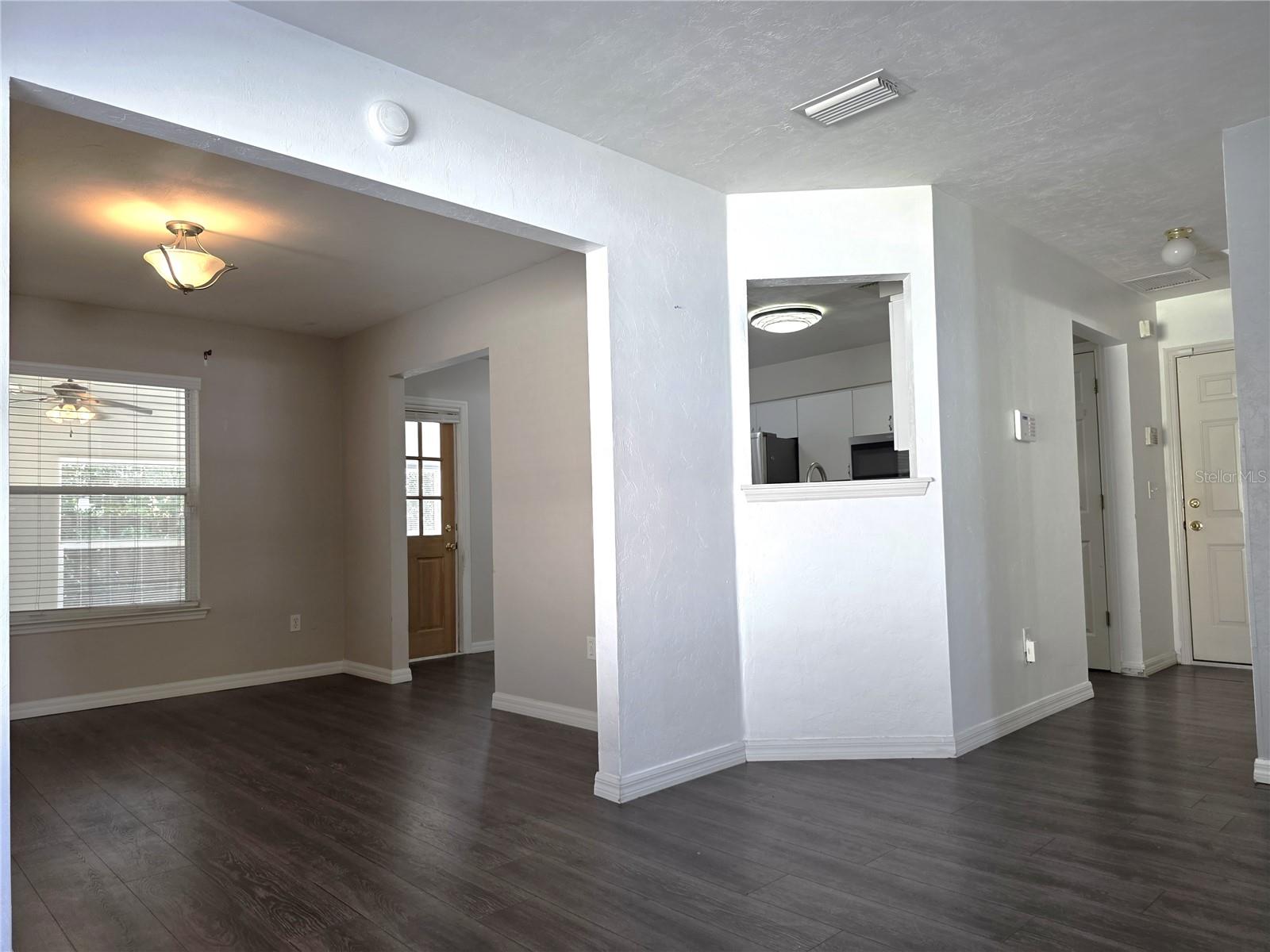 2509 Nw 37th Pl Property Photo 9