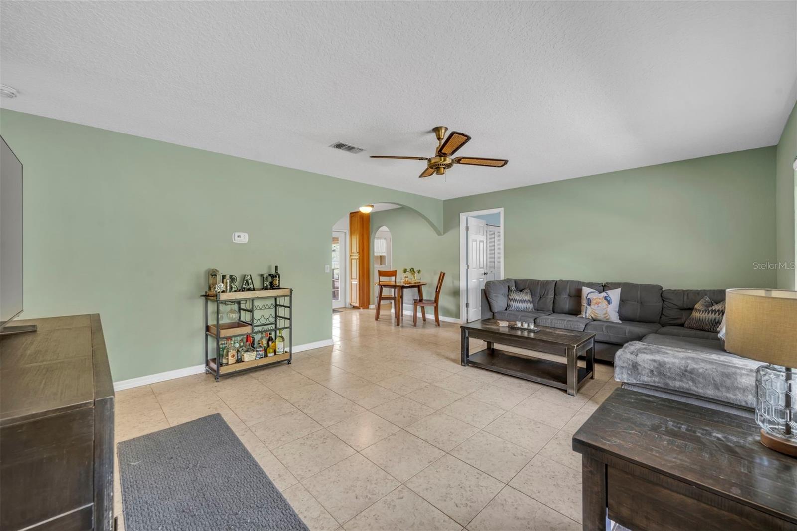 430 Cypress Isles Rd Property Photo 4