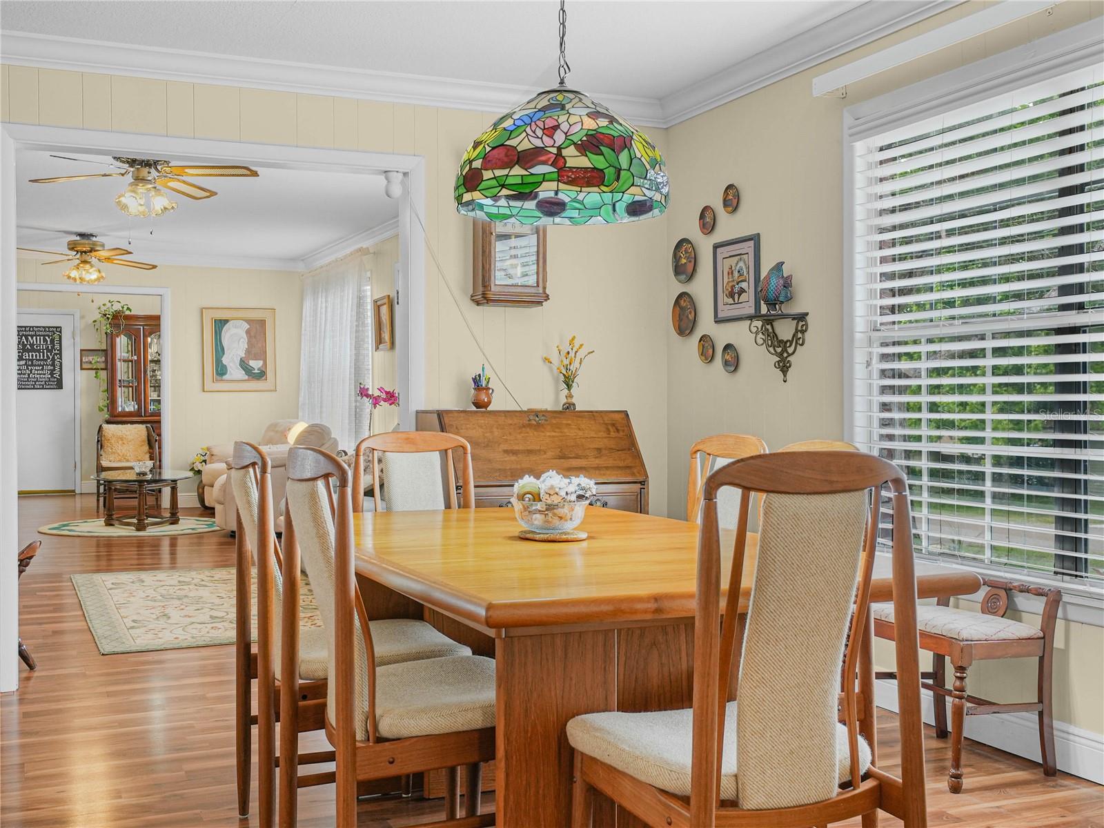 O6405616 Property Photo 11