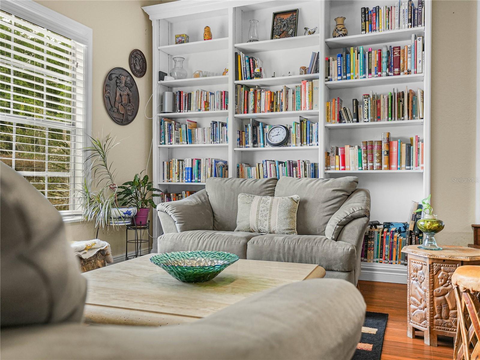O6405616 Property Photo 20