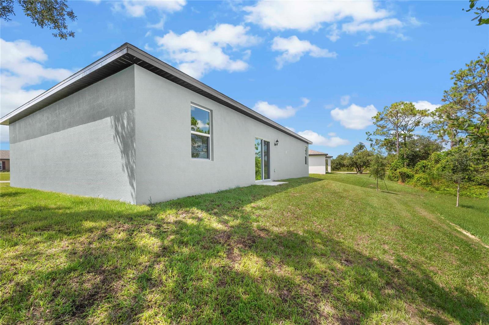 357 Bream Property Photo 14