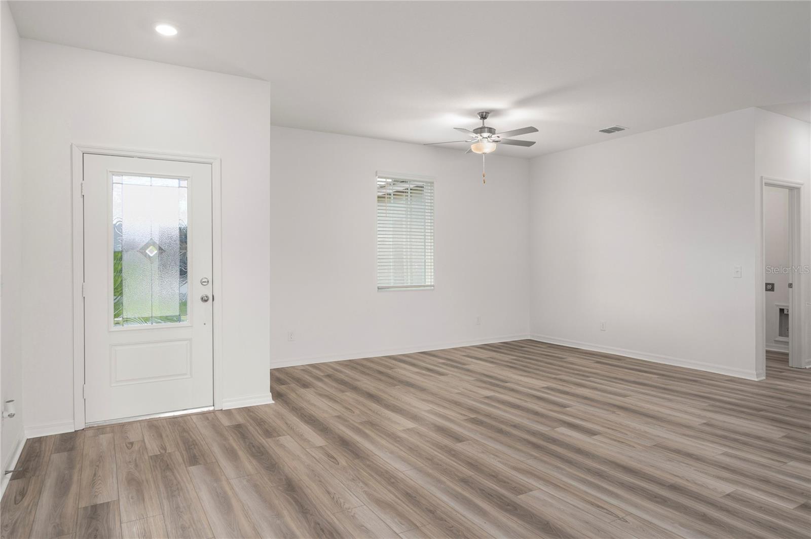 357 Bream Property Photo 16