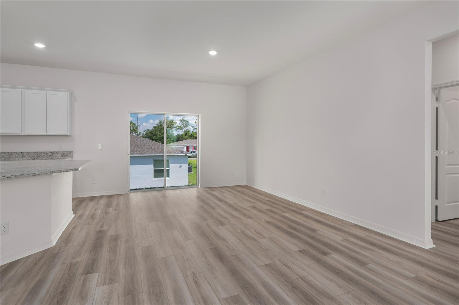 357 Bream Property Photo 22
