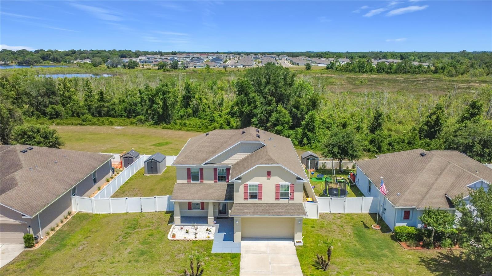 15523 Gemini Dr Property Photo 4
