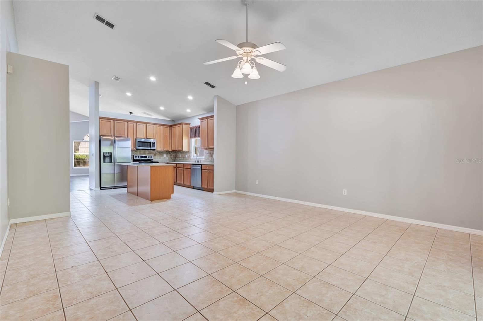 469 Carey Way Property Photo 10
