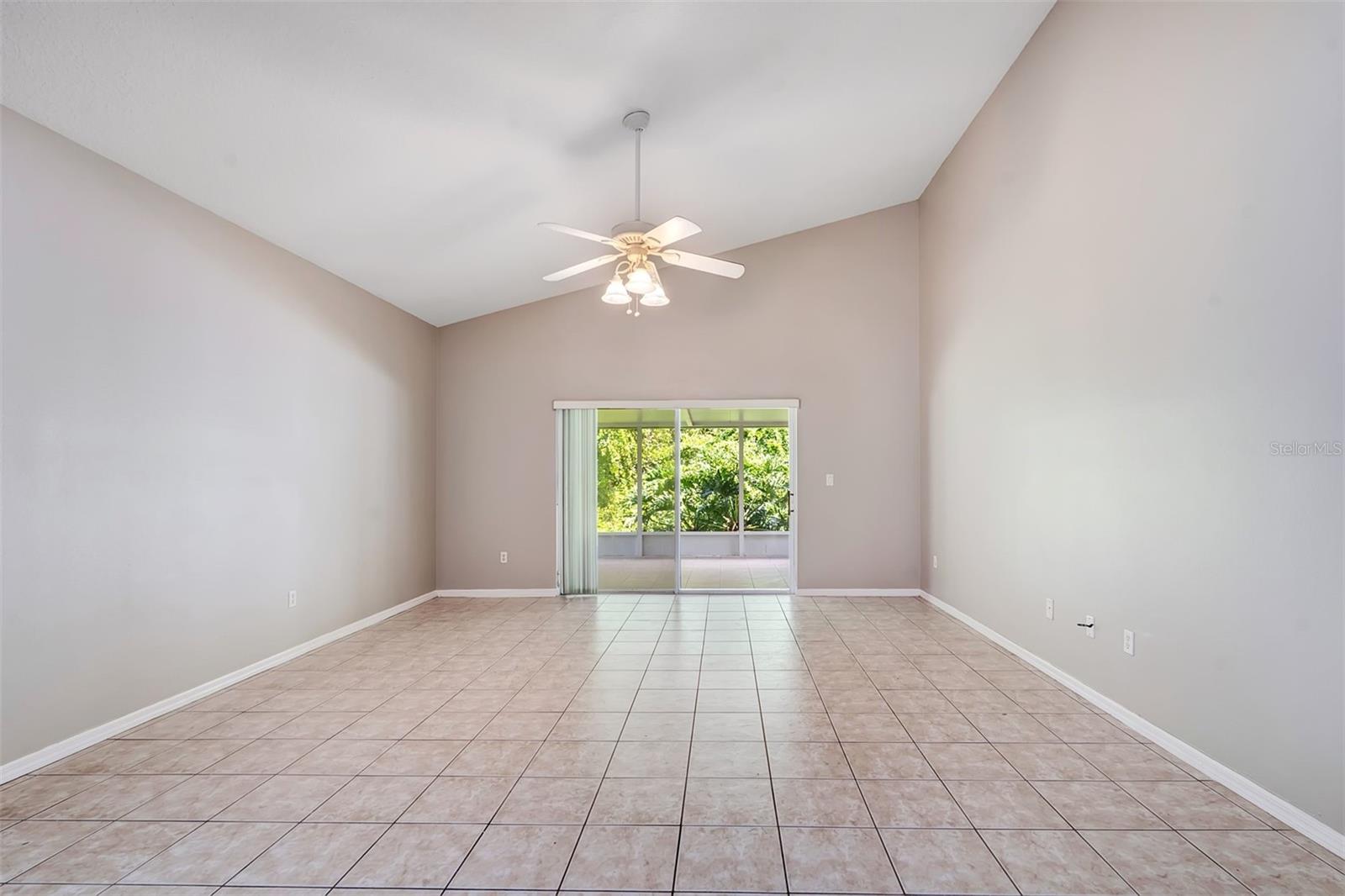 469 Carey Way Property Photo 13