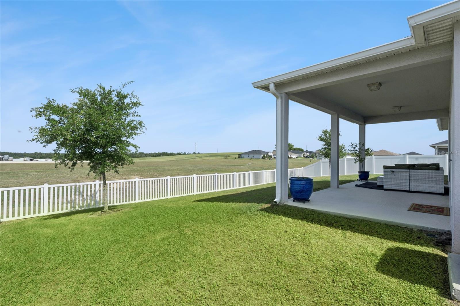 2429 Begonia St Property Photo 31
