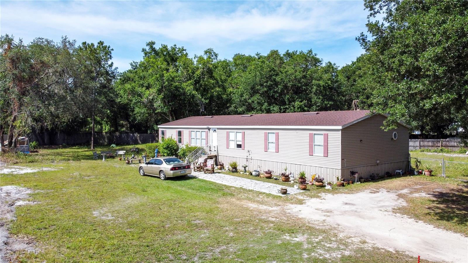 6590 Osceola Polk Line Rd Property Photo 6