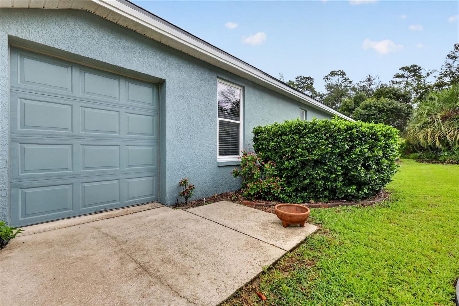 9035 Laurel Ridge Dr Property Photo 5