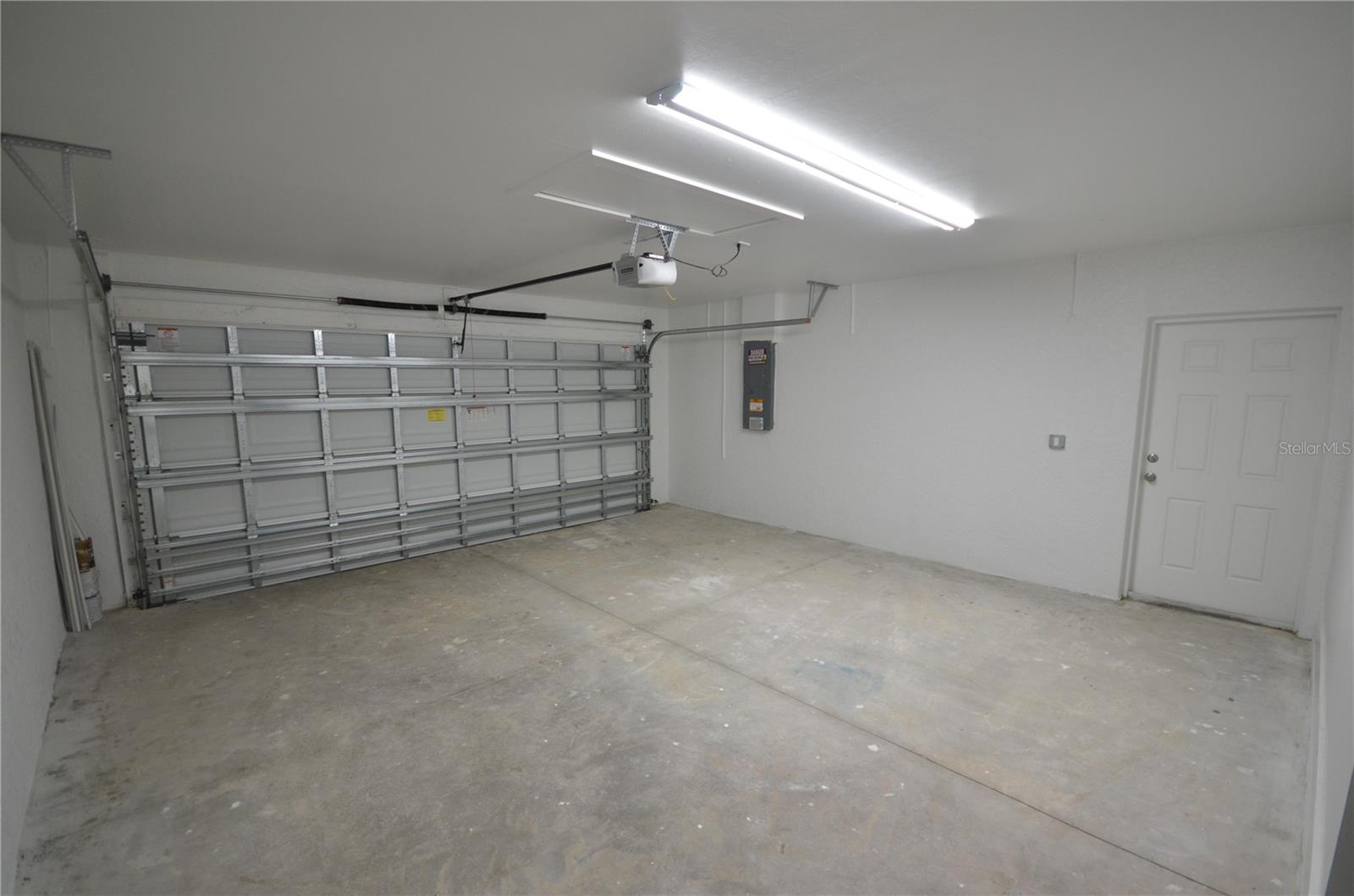 1132 Edelweiss St E Property Photo 21