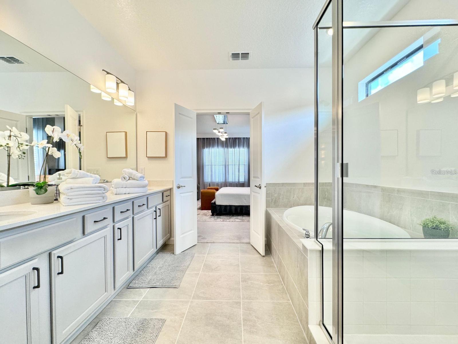 10012 Voyager Way Property Photo 11