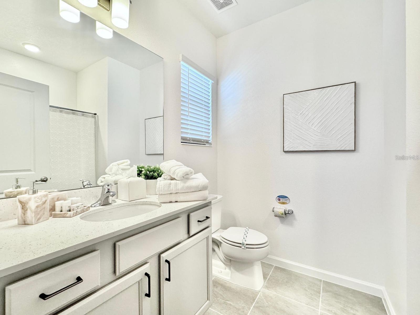 10012 Voyager Way Property Photo 14