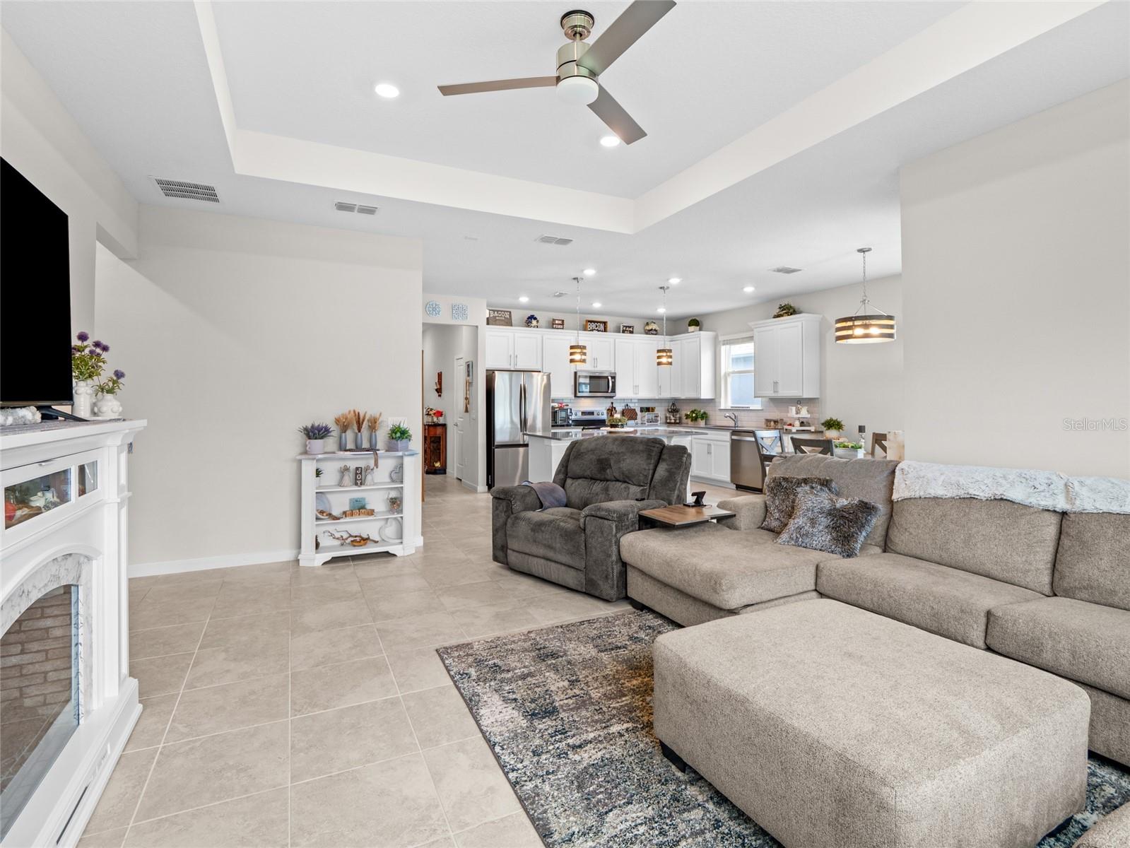 2209 Canopy Terrace Blvd Property Photo 3