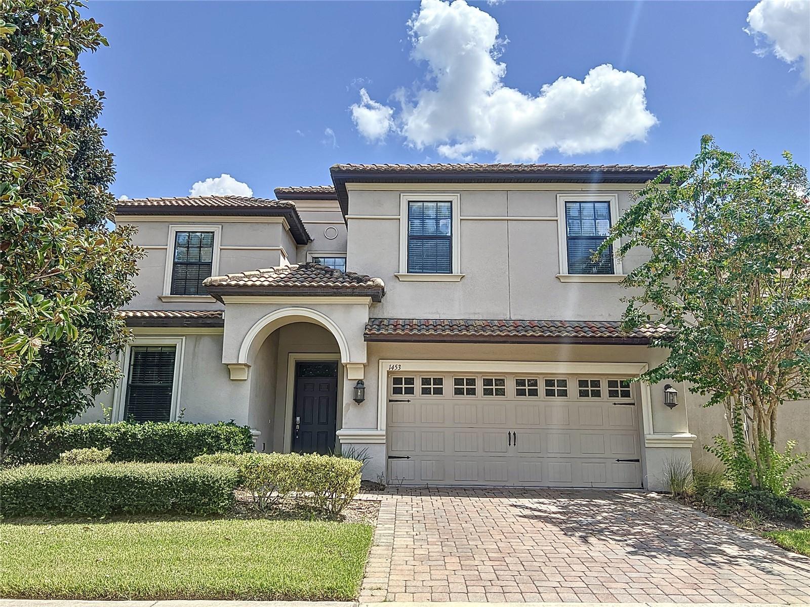 1453 Myrtlewood St Property Photo 1