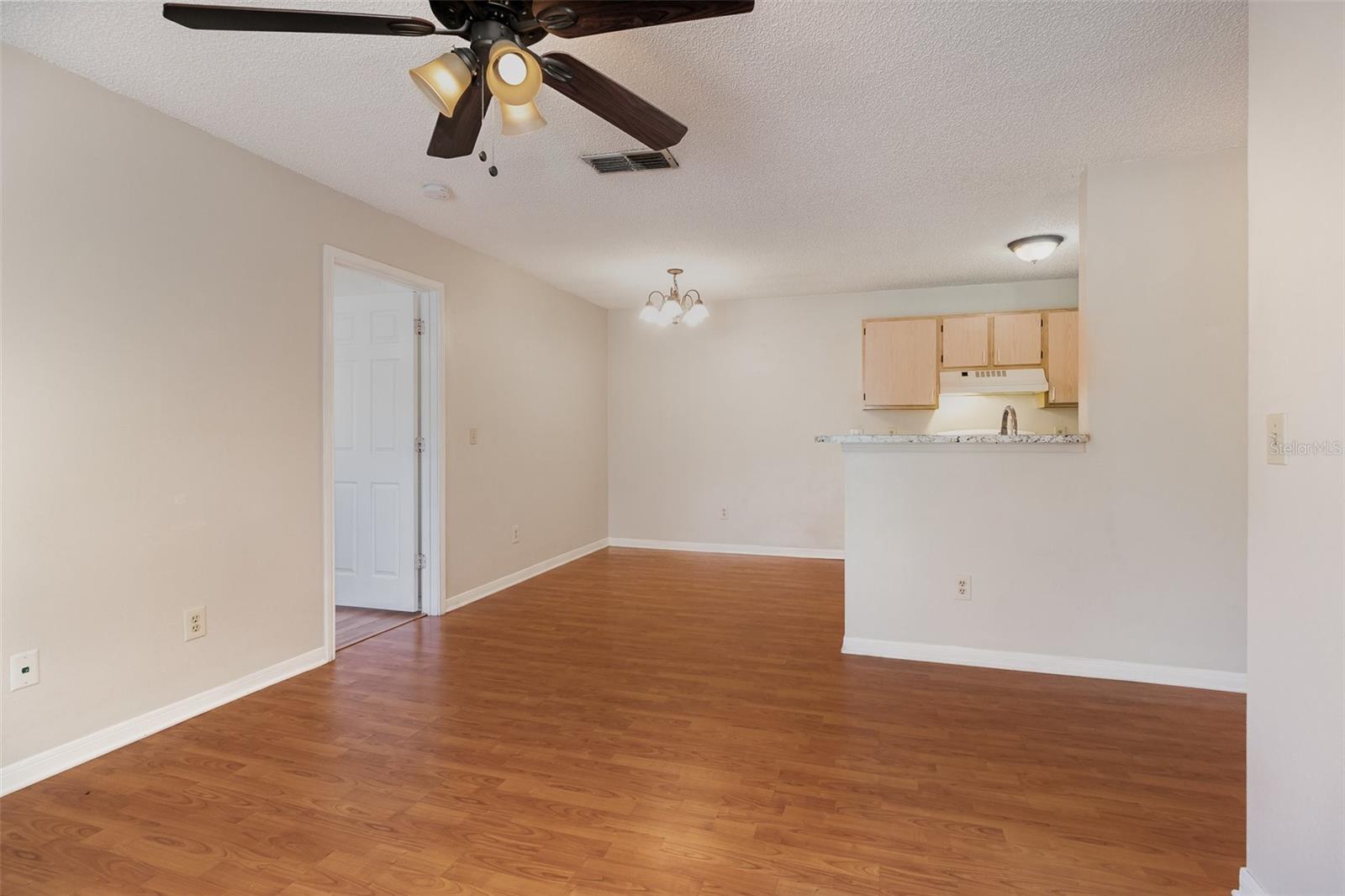 717 Secret Harbor Ln #203 Property Photo 5