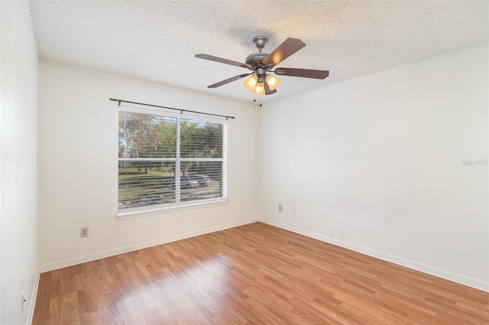 717 Secret Harbor Ln #203 Property Photo 8