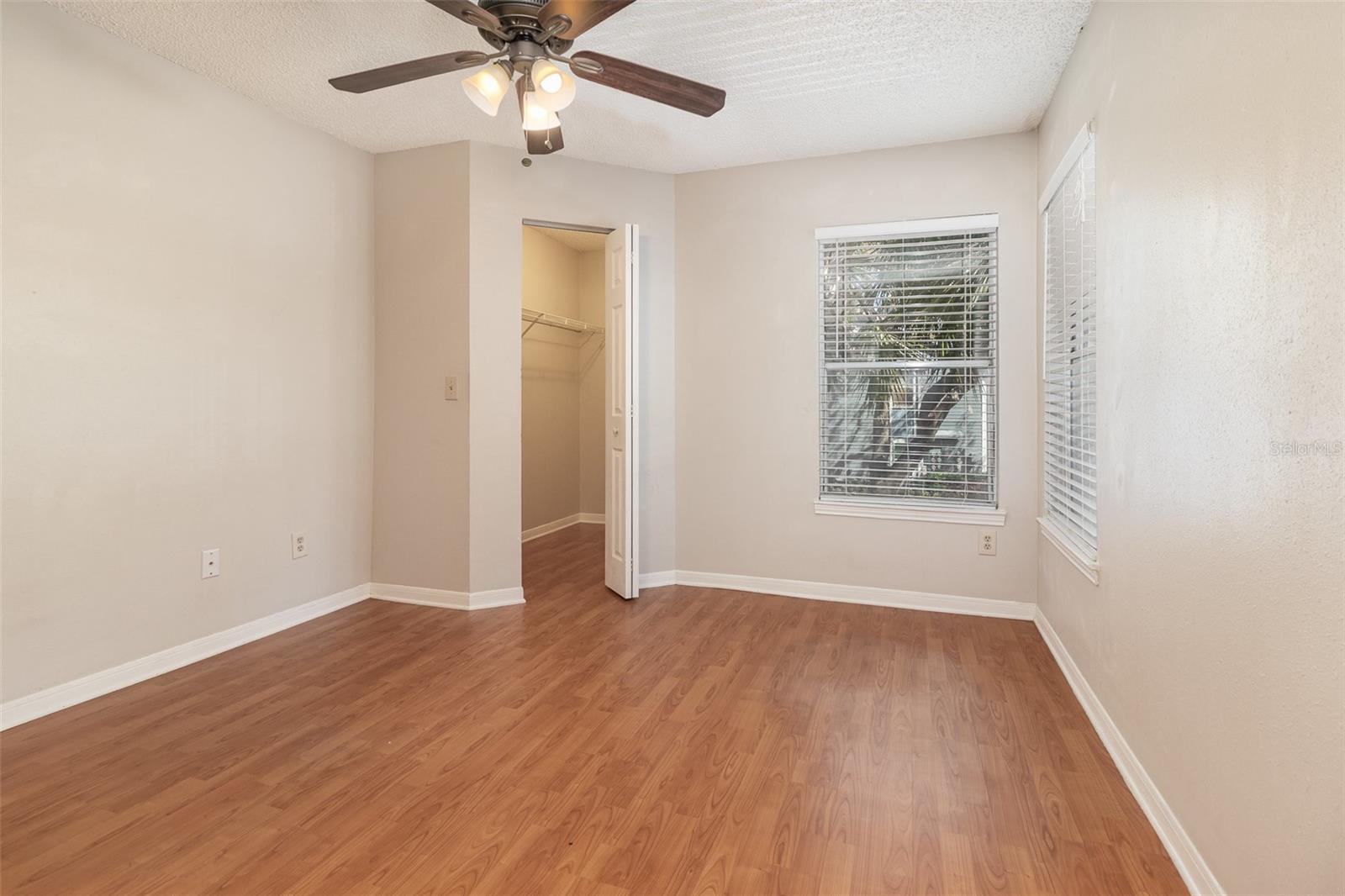 717 Secret Harbor Ln #203 Property Photo 11