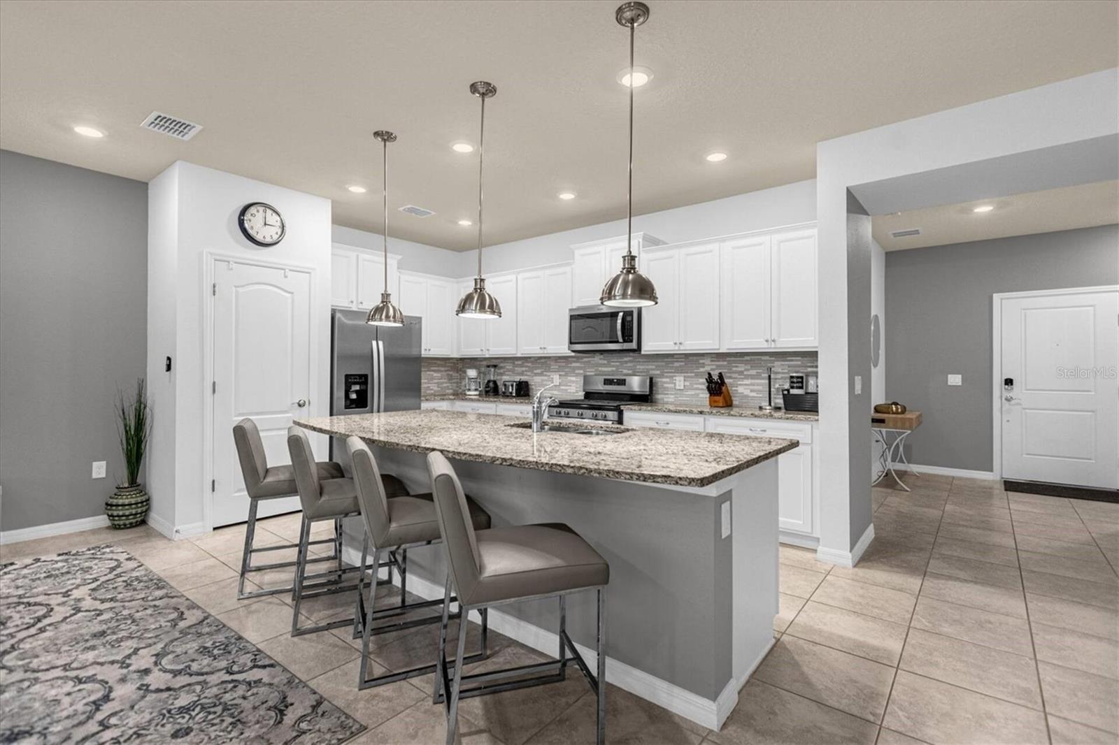 7542 Oak Spring Ln Property Photo 17