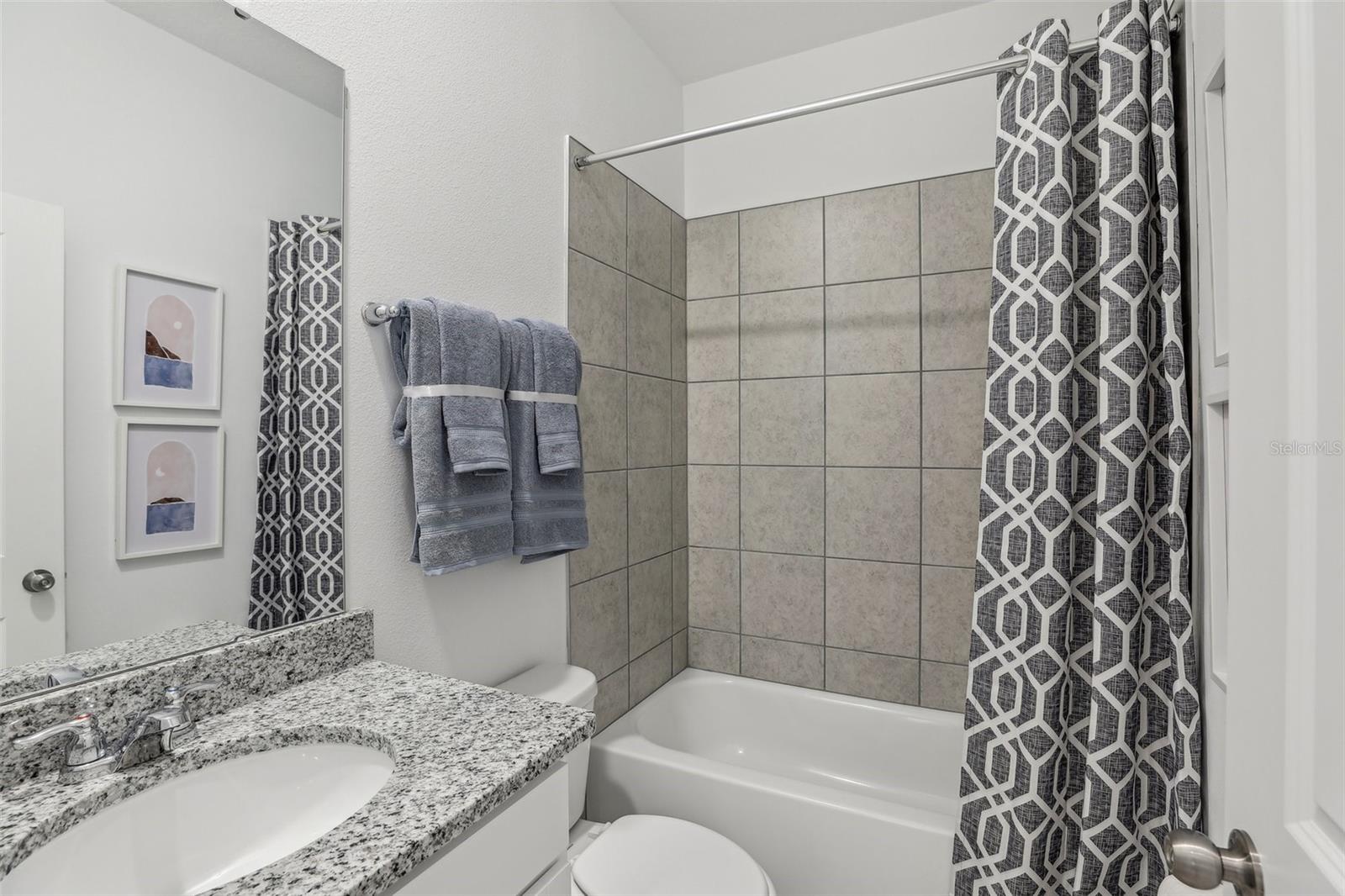 819 Pebble Crest Ln Property Photo 13