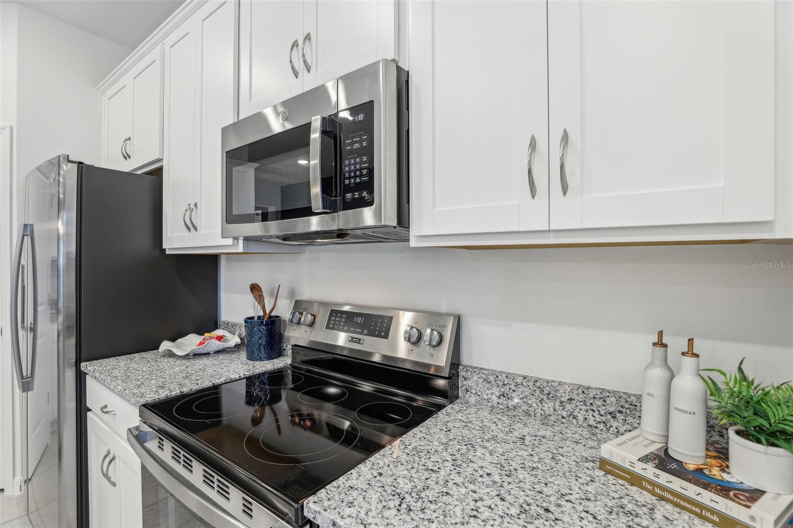 819 Pebble Crest Ln Property Photo 18