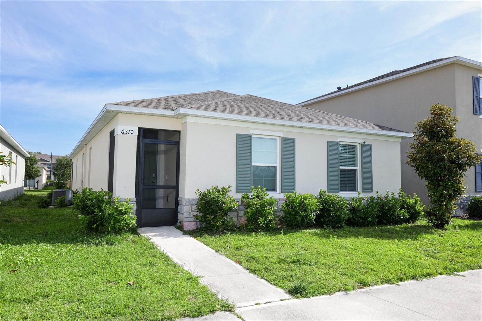6310 Canter Cir Property Photo 2