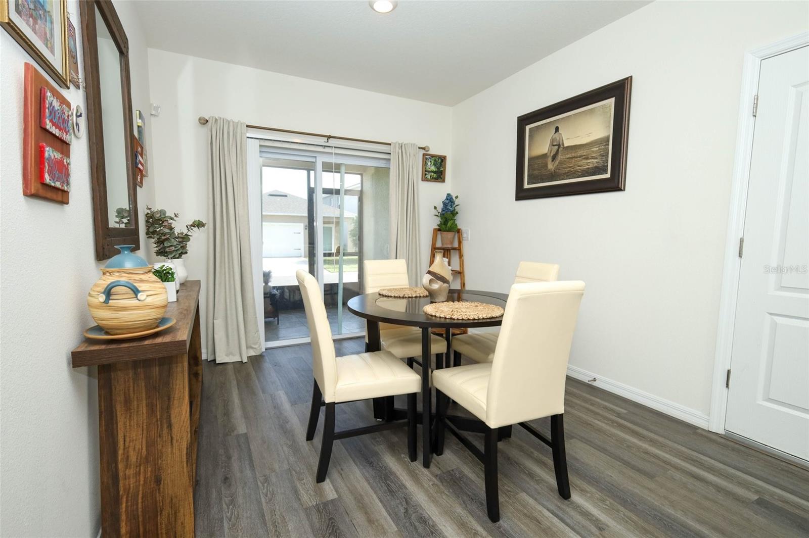 6310 Canter Cir Property Photo 10