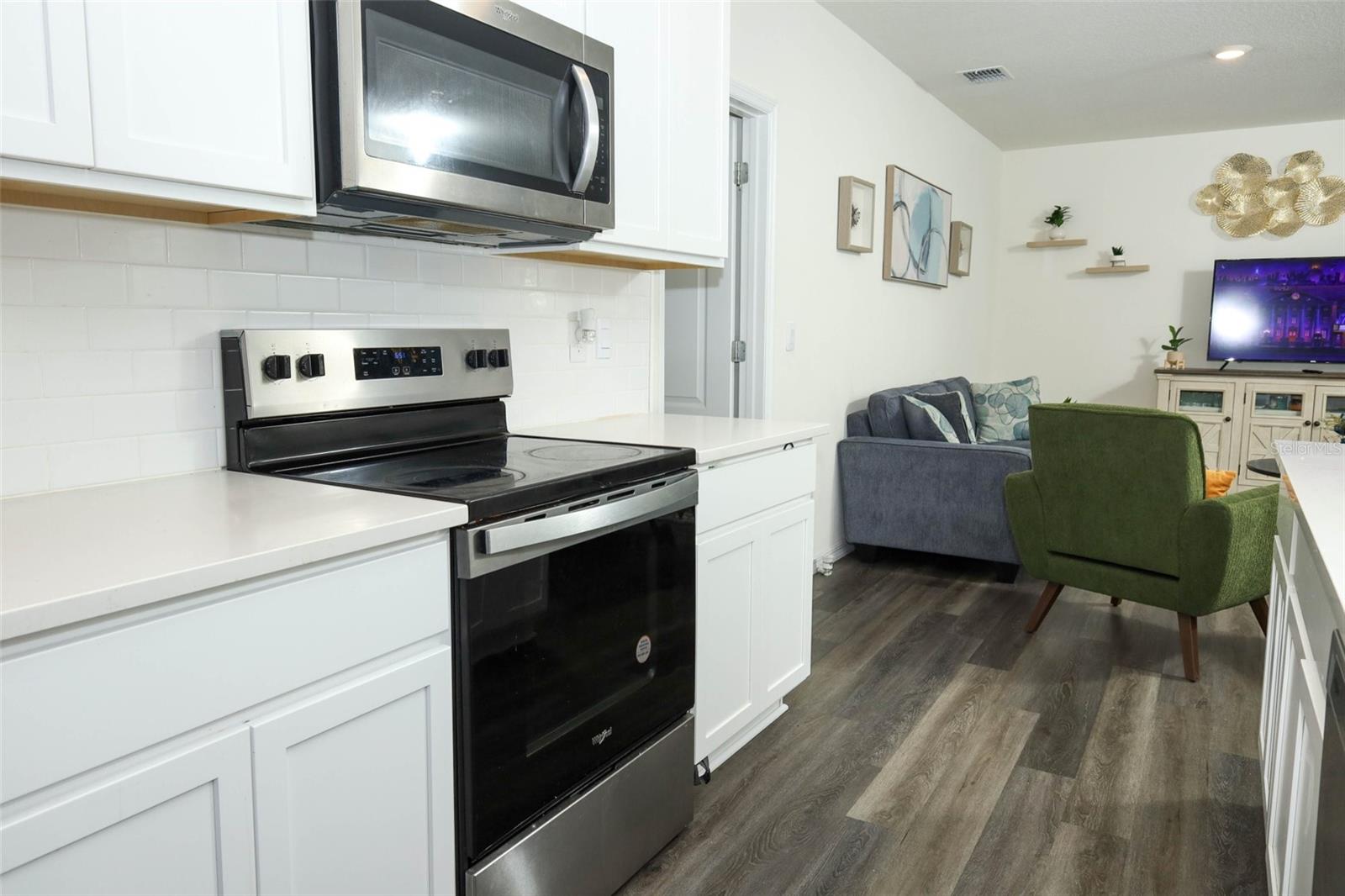 6310 Canter Cir Property Photo 13