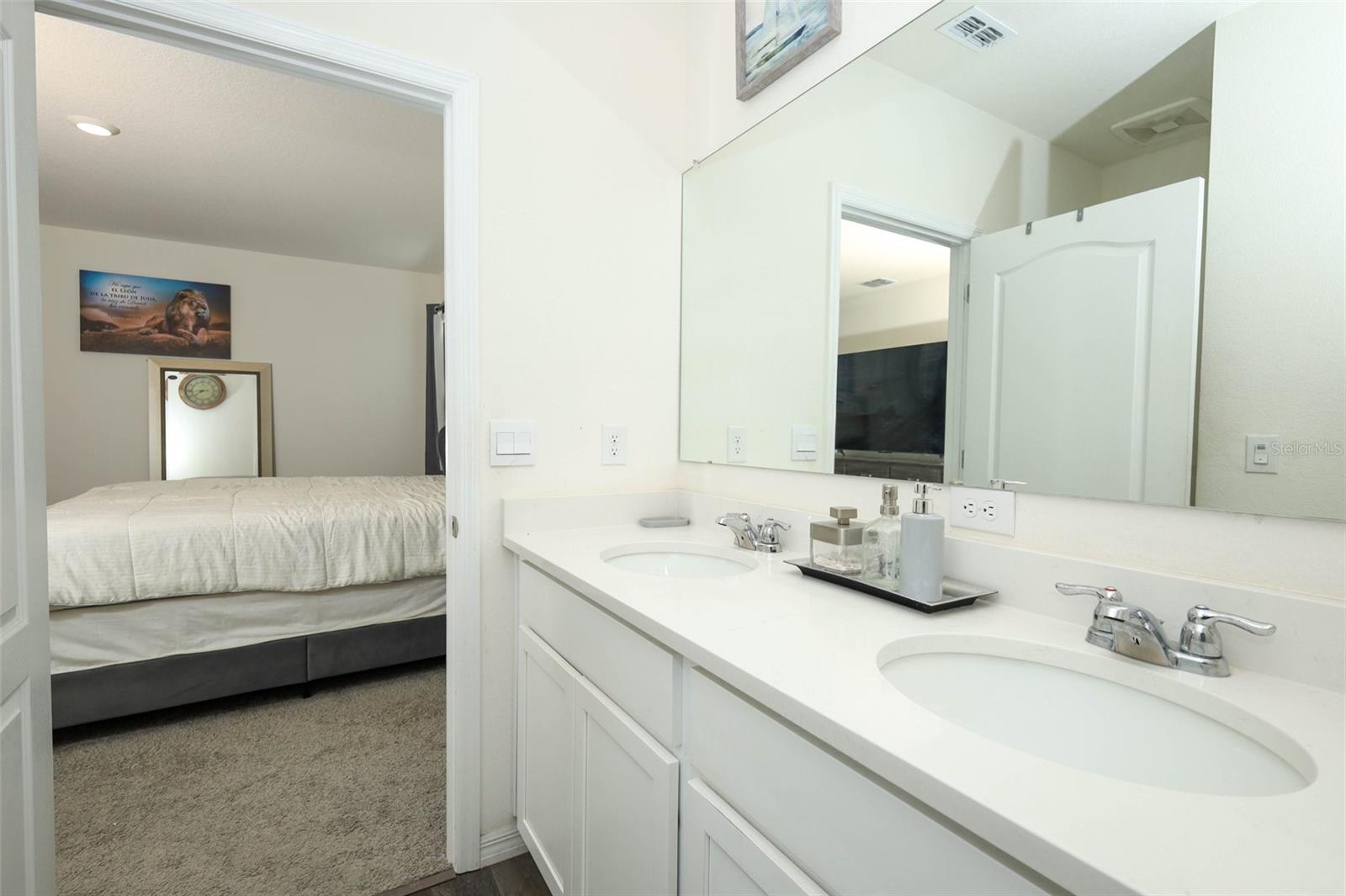 6310 Canter Cir Property Photo 17