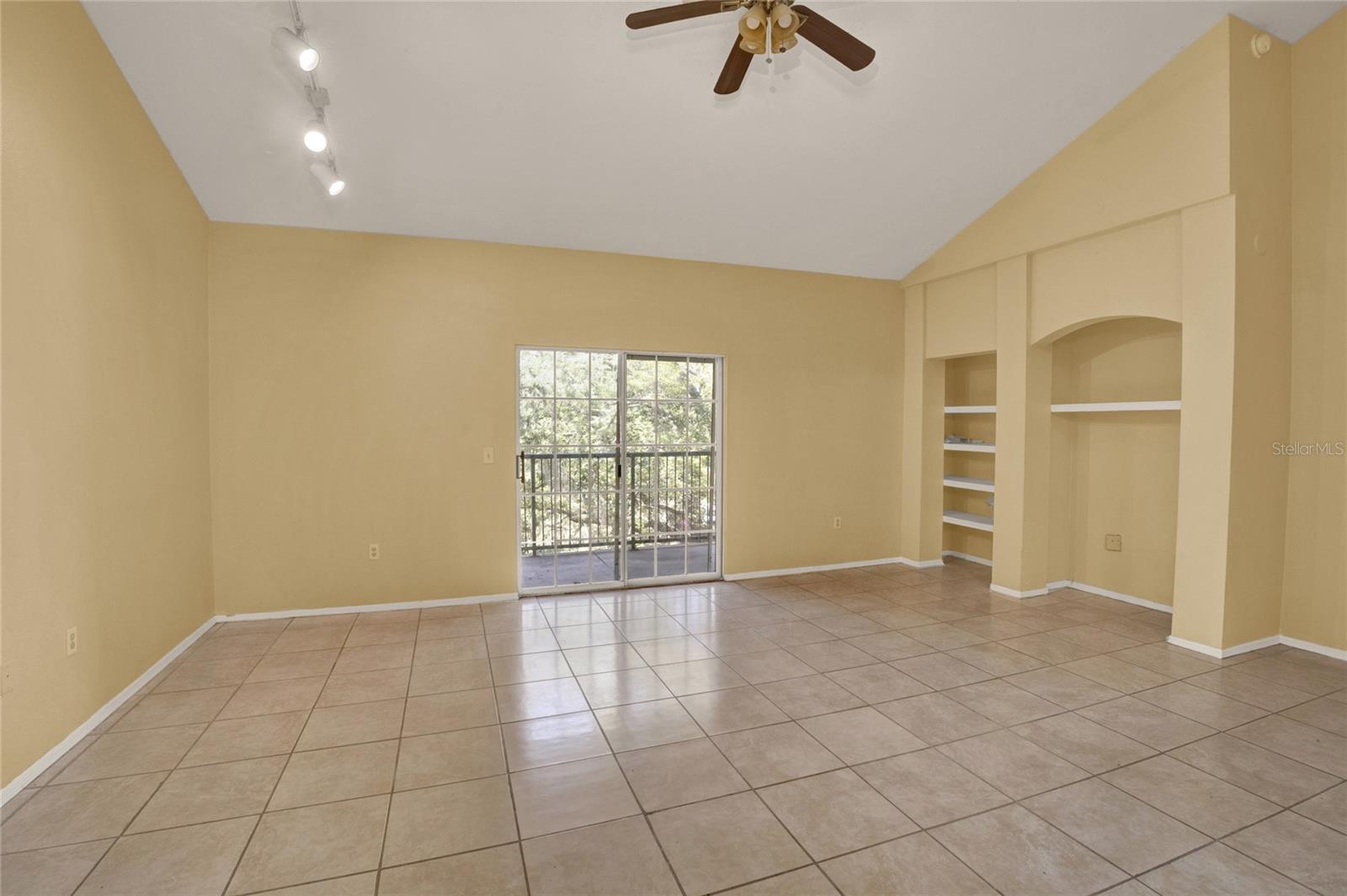 1325 Rotonda Pt #337 Property Photo 4