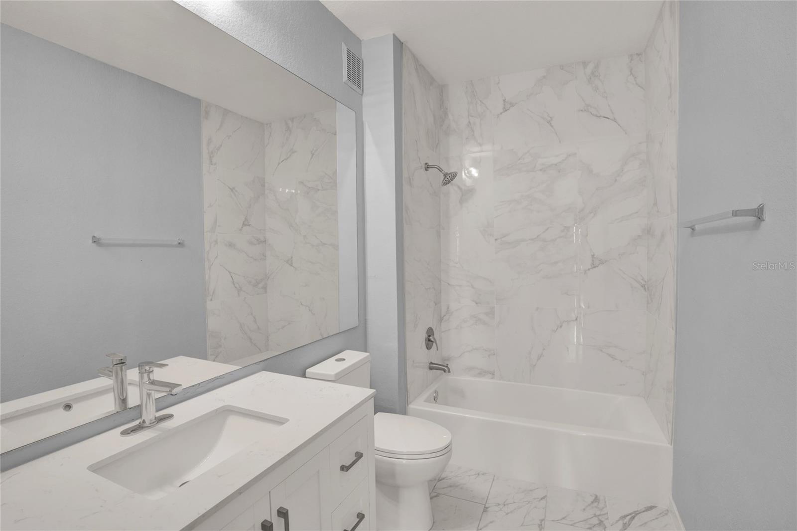 1325 Rotonda Pt #337 Property Photo 28