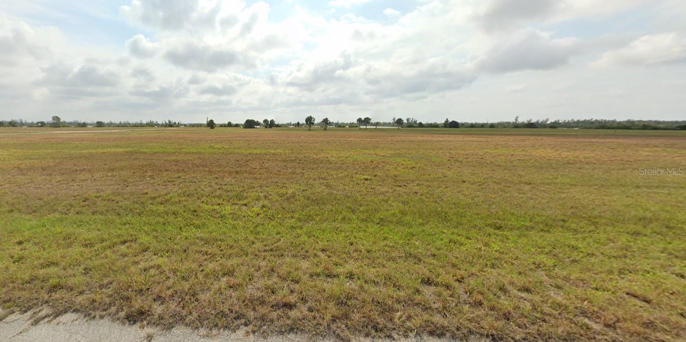 O6406016 Property Photo 1