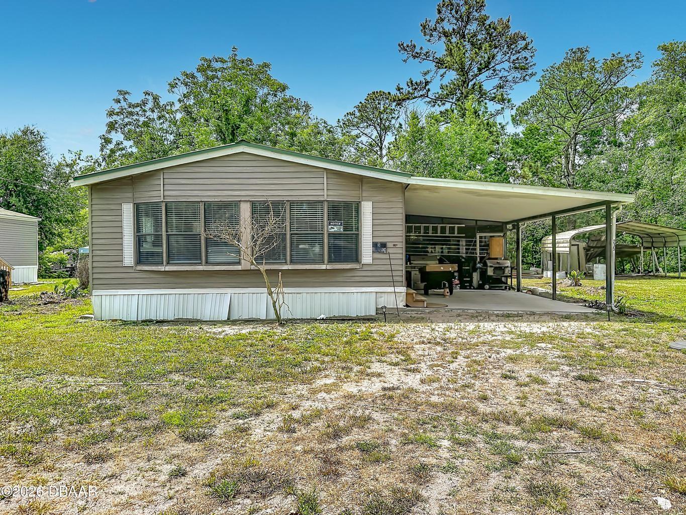235 Clearwater Rd Property Photo 2
