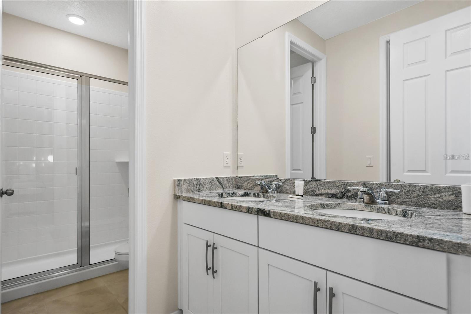 8905 Coconut Breeze Dr Property Photo 45