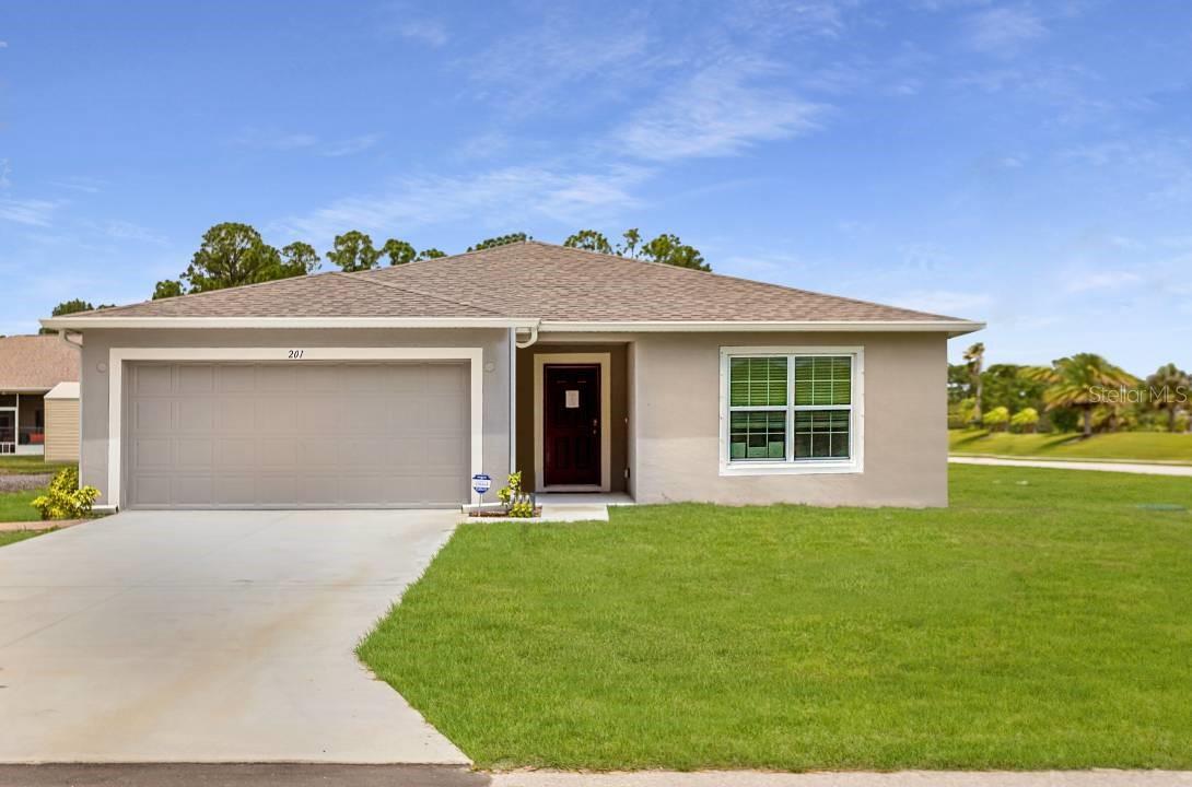 3546 E Diana Ln Property Photo 1