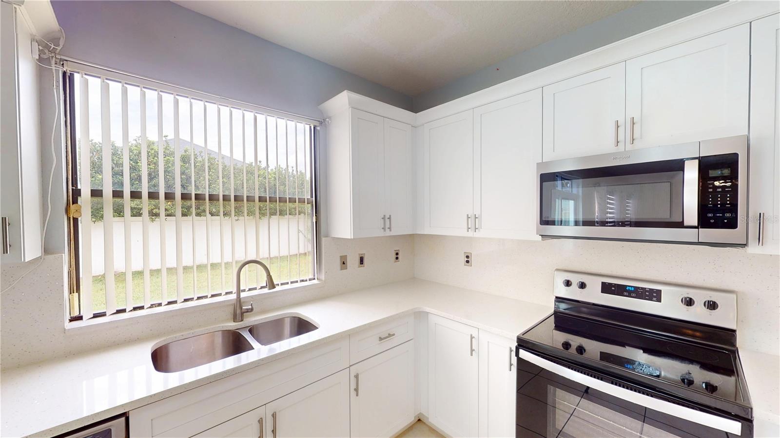 3044 Camino Real Dr S Property Photo 8