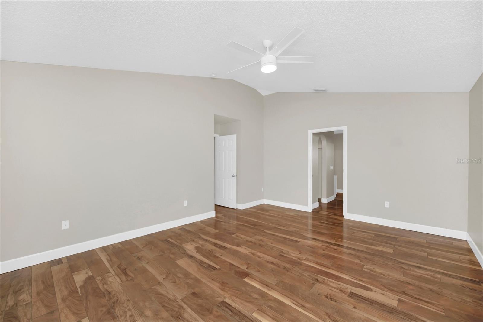 2120 Marisol Loop Property Photo 31