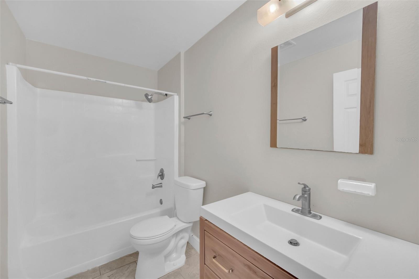 2120 Marisol Loop Property Photo 37